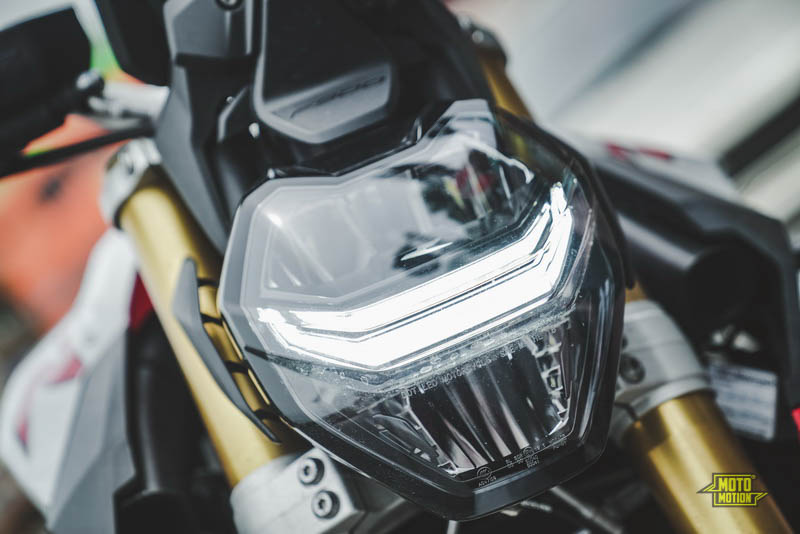 BMW F900R