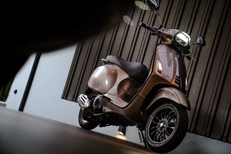 Vespa Sprint S150 จอสี