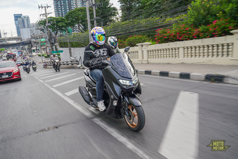 YAMAHA NMAX