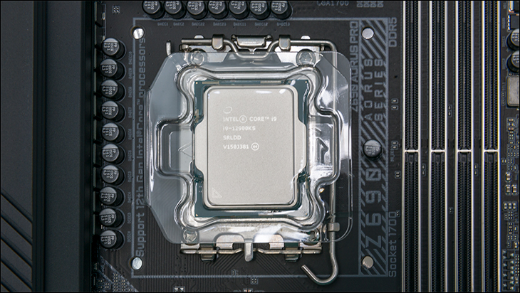 Intel Core i9-12900KS Review 230