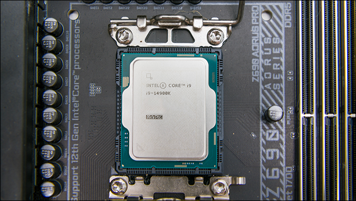 Intel Core i9-14900K i5-14600K Review 72