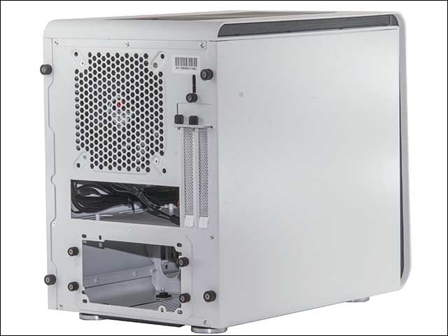 BitFenix Phenom Case Review 15 BitFenix Phenom Case Review 14