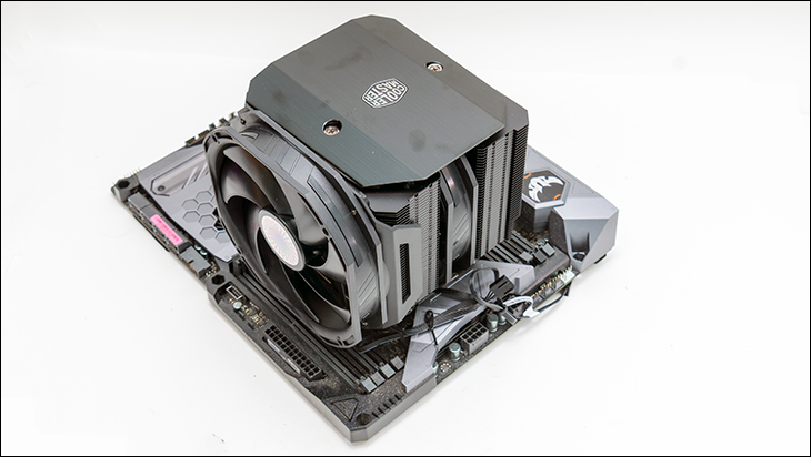 Cooler Master MA624 Stealth Review 210