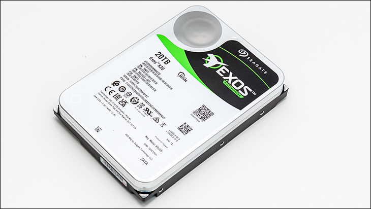 Seagate Exos X20 Review 63