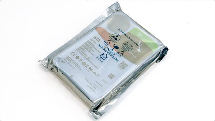 Seagate IronWolf 16TB Review 312