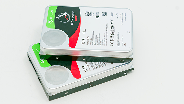 Seagate IronWolf Pro 16TB Review 60