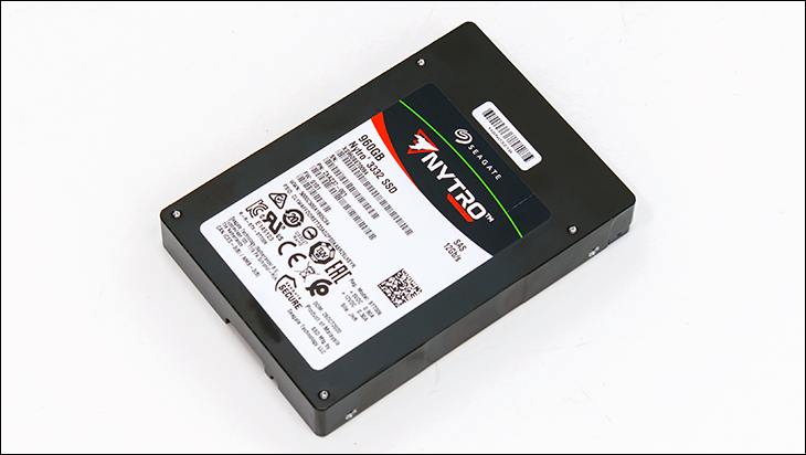 Seagate Nytro 3332 Review 46