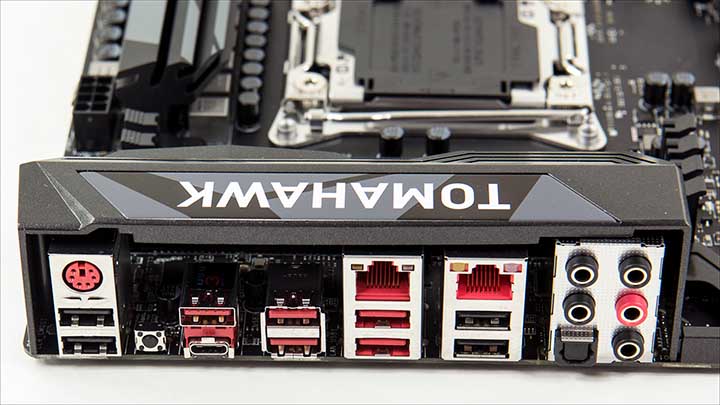 MSI X99A Tomahawk 588