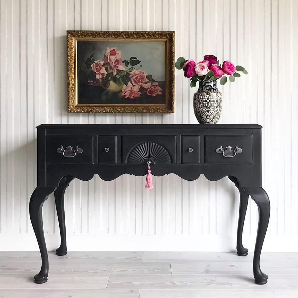 Athenian Black Baroque Bed by Annie Sloan