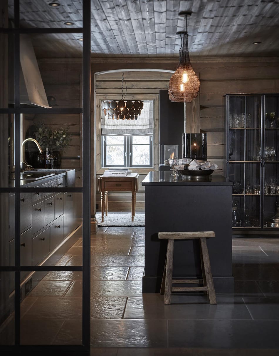 Plascon House Tour: Norway Cottage Glamour - SA Decor & Design