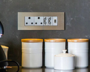modern-style-1-socket-grey-and-black modern-style-1-socket-grey-and-black