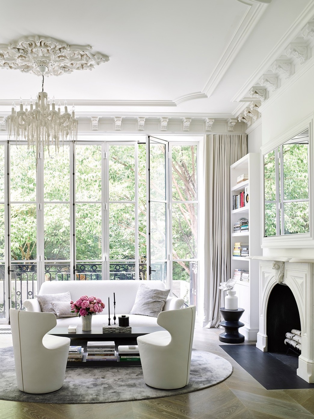 A Contemporary Take On a Classic New York Townhouse - SA Decor & Design