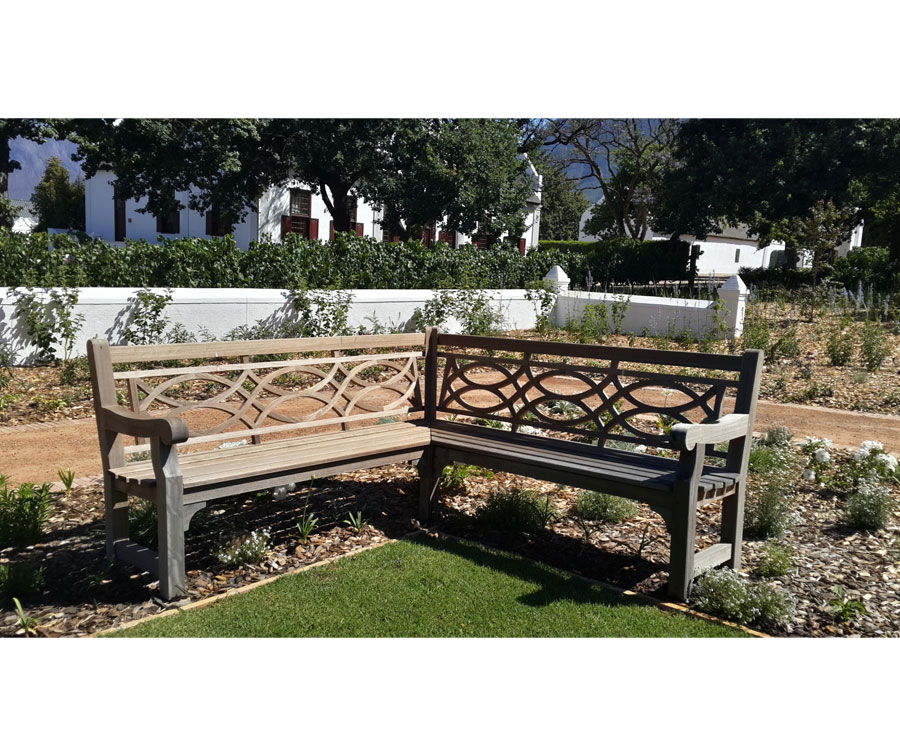 benchmark-wood-classics- peace-bench benchmark-wood-classics- peace-bench