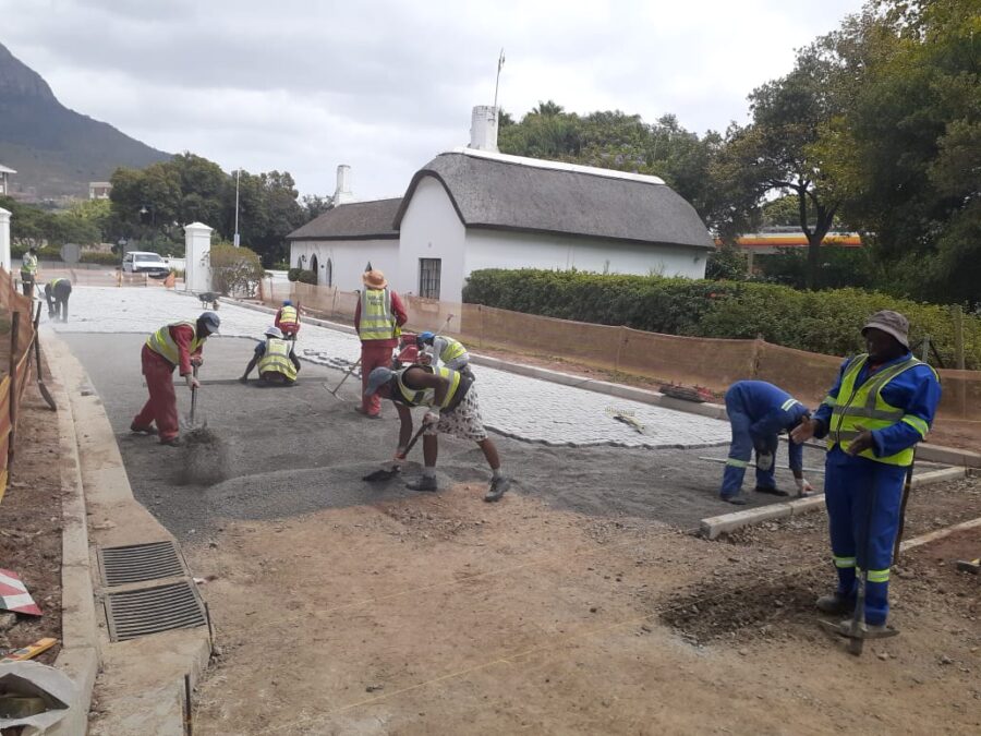 pavers-and-cobbles-starting pavers-and-cobbles-starting