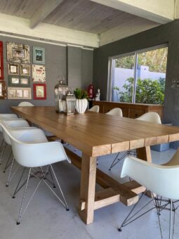 The Live Edge-Diningroom