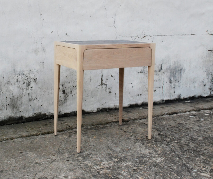 jb-furniture-oryx-pedestal-angle jb-furniture-oryx-pedestal-angle