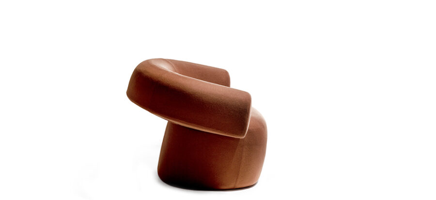 ruff-armchair-side ruff-armchair-side