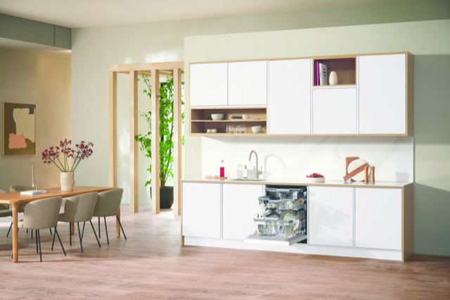 meile-euro-appliances-white-kitchen copy