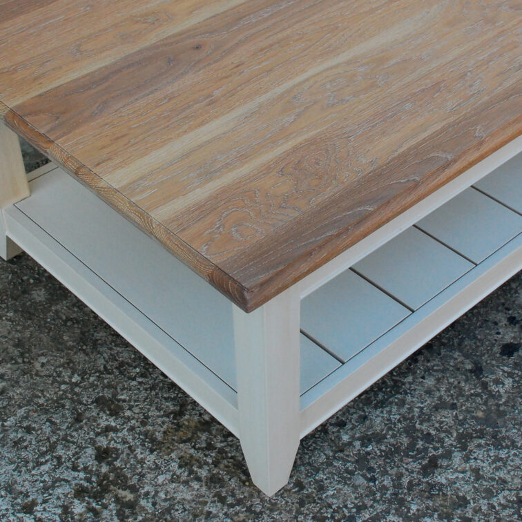 jb-furniture-coffee-table-close-up