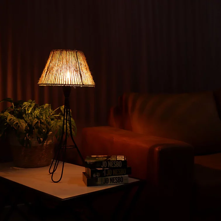 ardhi-rascali-table-lamp ardhi-rascali-table-lamp