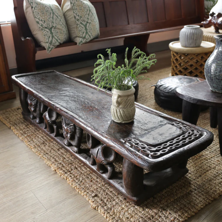 Noxu Carved Coffee Table/Bench