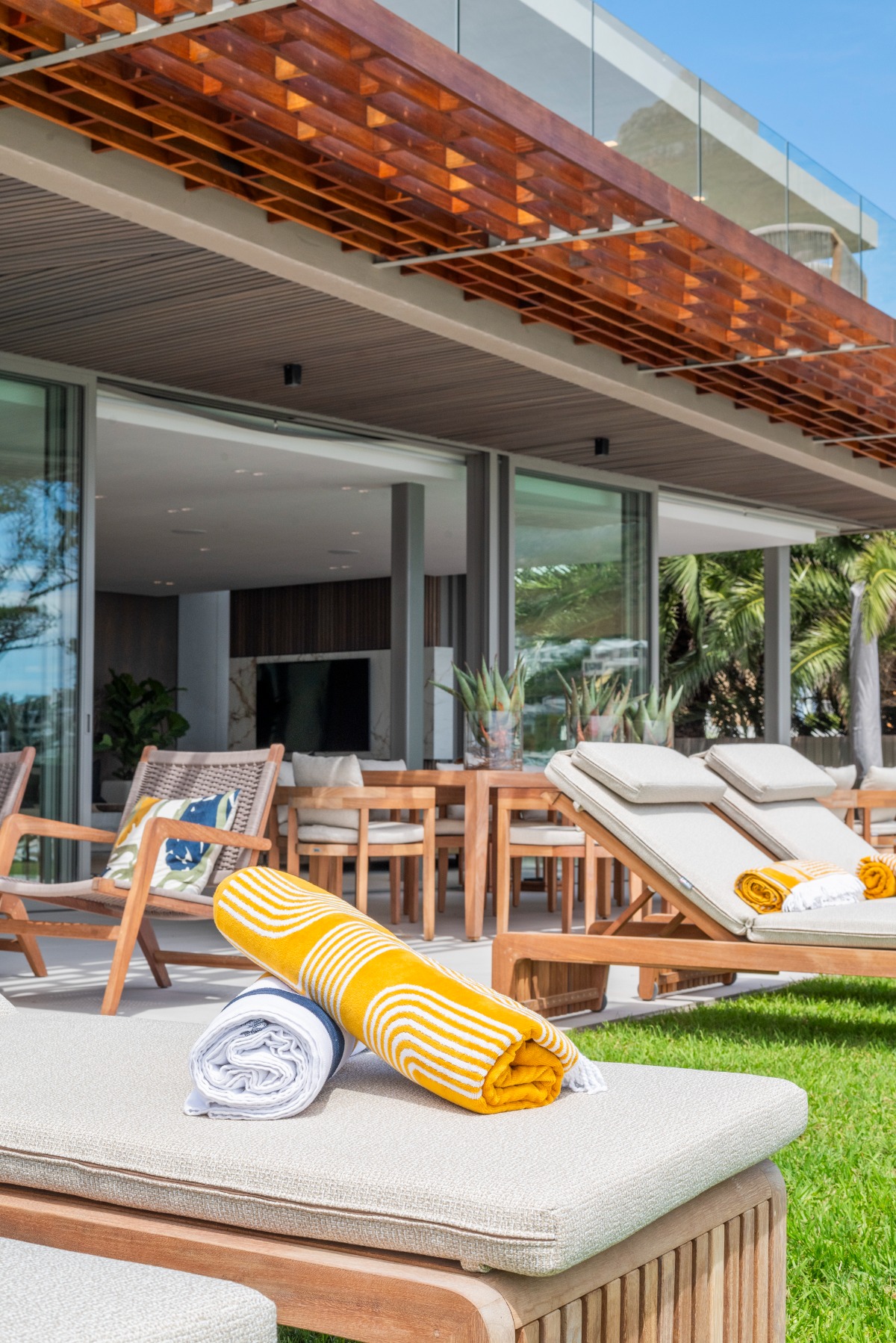 jh-interior-design-decor-outdoor-summer