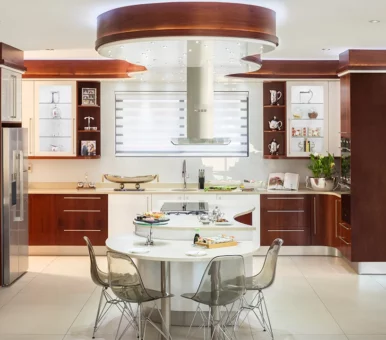 Curves and Bevels Designer Kitchens-Kitchen Manufacturers & Designers