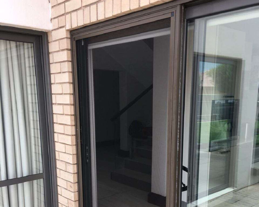 corner-star-single-single-sliding-door corner-star-single-single-sliding-door