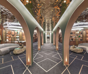duty-free-aroya-cruise-ship-3-souk duty-free-aroya-cruise-ship-3-souk