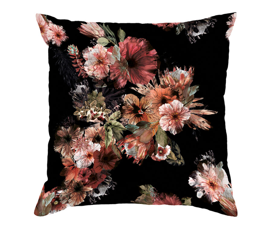 chiaroscuro-scatter-cushion chiaroscuro-scatter-cushion