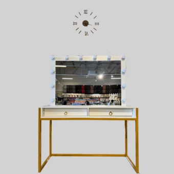 Make-up Dressing Table Make-up Dressing Table