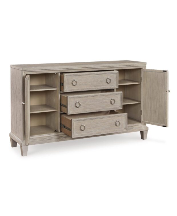 jorlaina-dining-server-3 jorlaina-dining-server-3