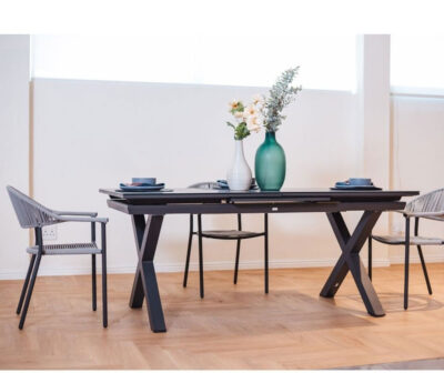 Eclipse Extendable Table Eclipse Extendable Table