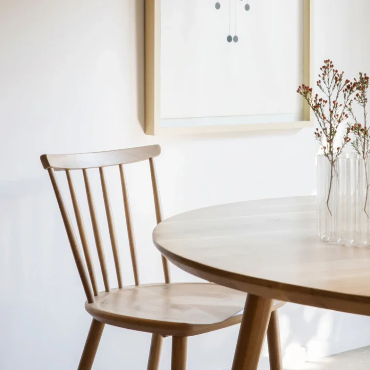 dining-table-round dining-table-round