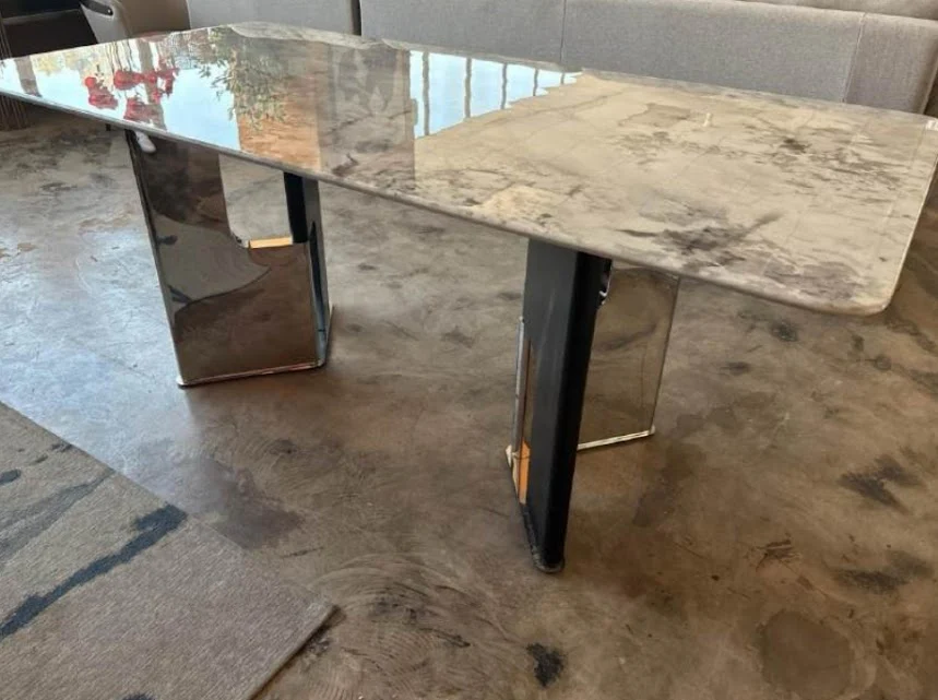 casarredo-dining-room-table casarredo-dining-room-table