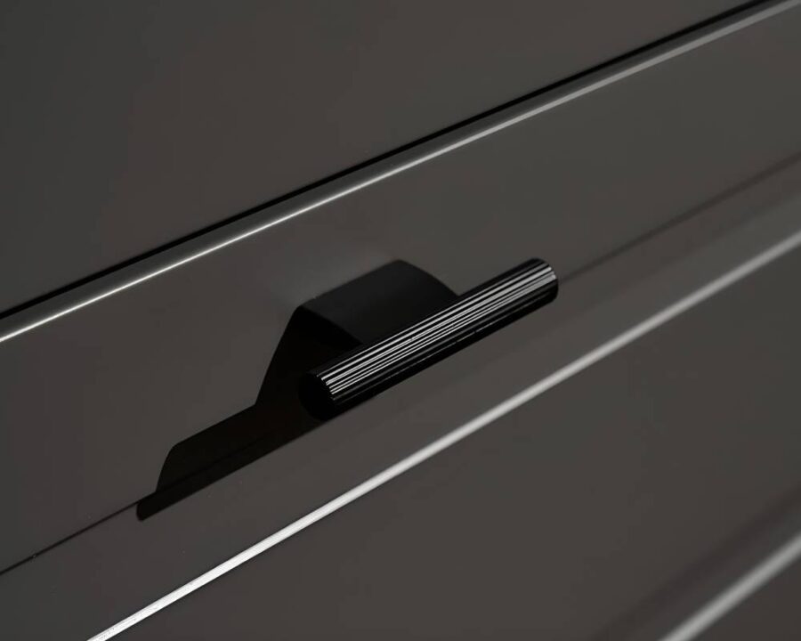 door-knobs-black-line door-knobs-black-line