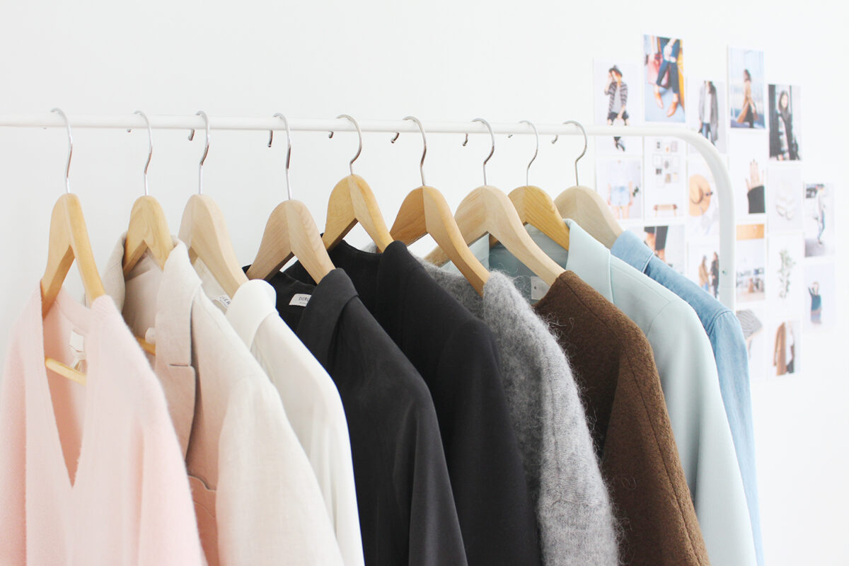 Style Bee - Closet Mission - Colour