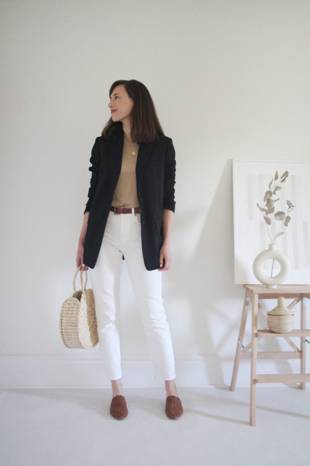 Style Bee - Everlane Favourite - Old & New