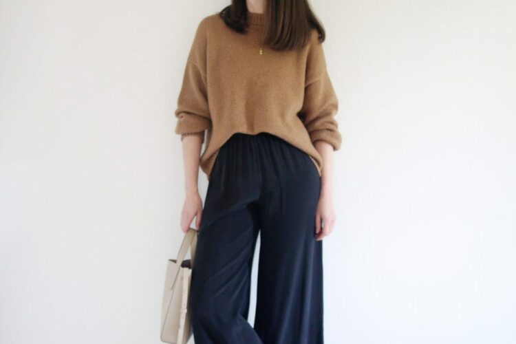 Style Bee - Bare Knitwear