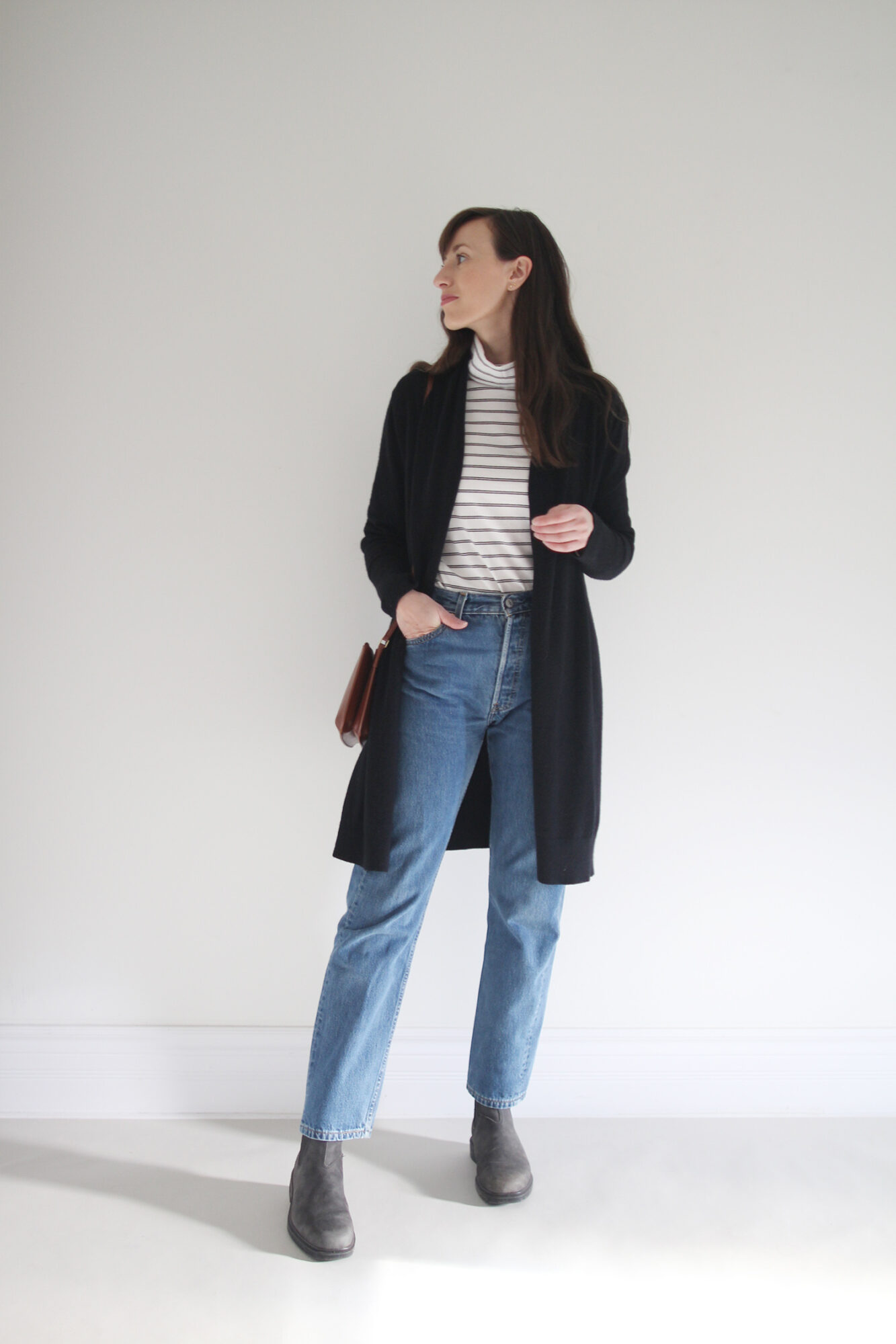 Style Bee - 1 Formula - 4 Ways - STYLING BLUNDSTONES