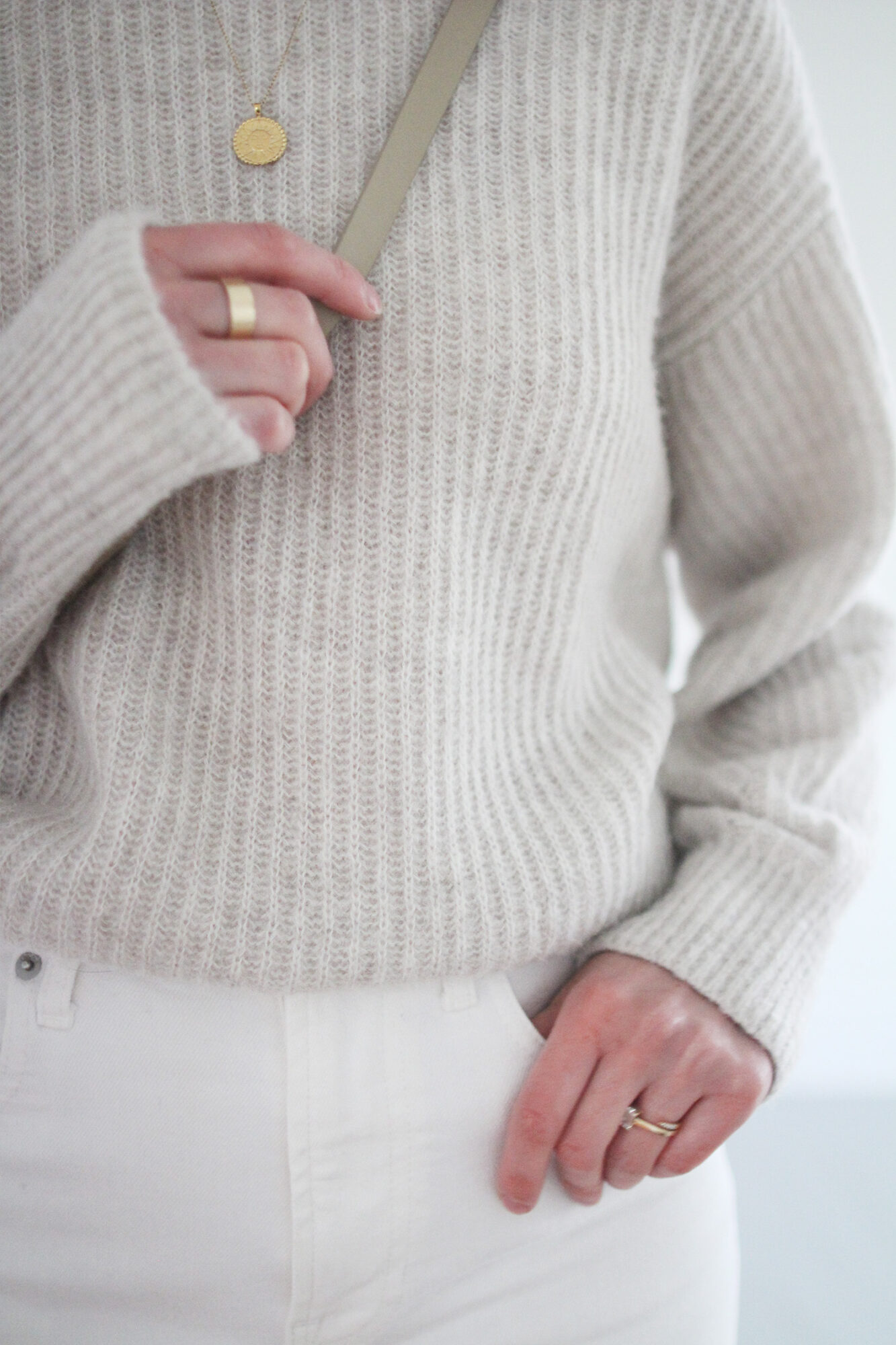 Style Bee - Light Knit & White Jeans