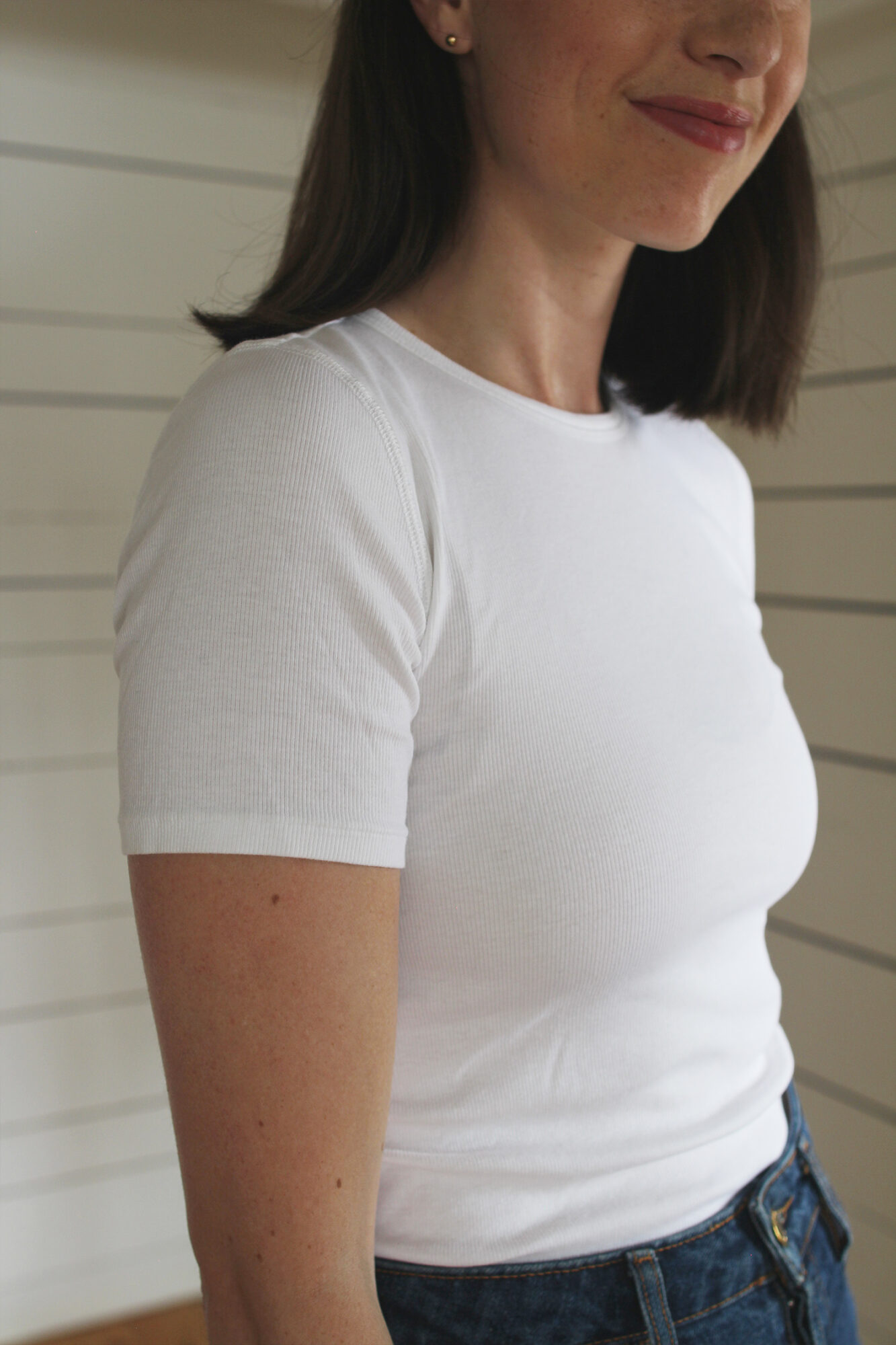 The Perfect White T-Shirt - from 3 Canadian Sustainable Brands - Her Simple  Sole