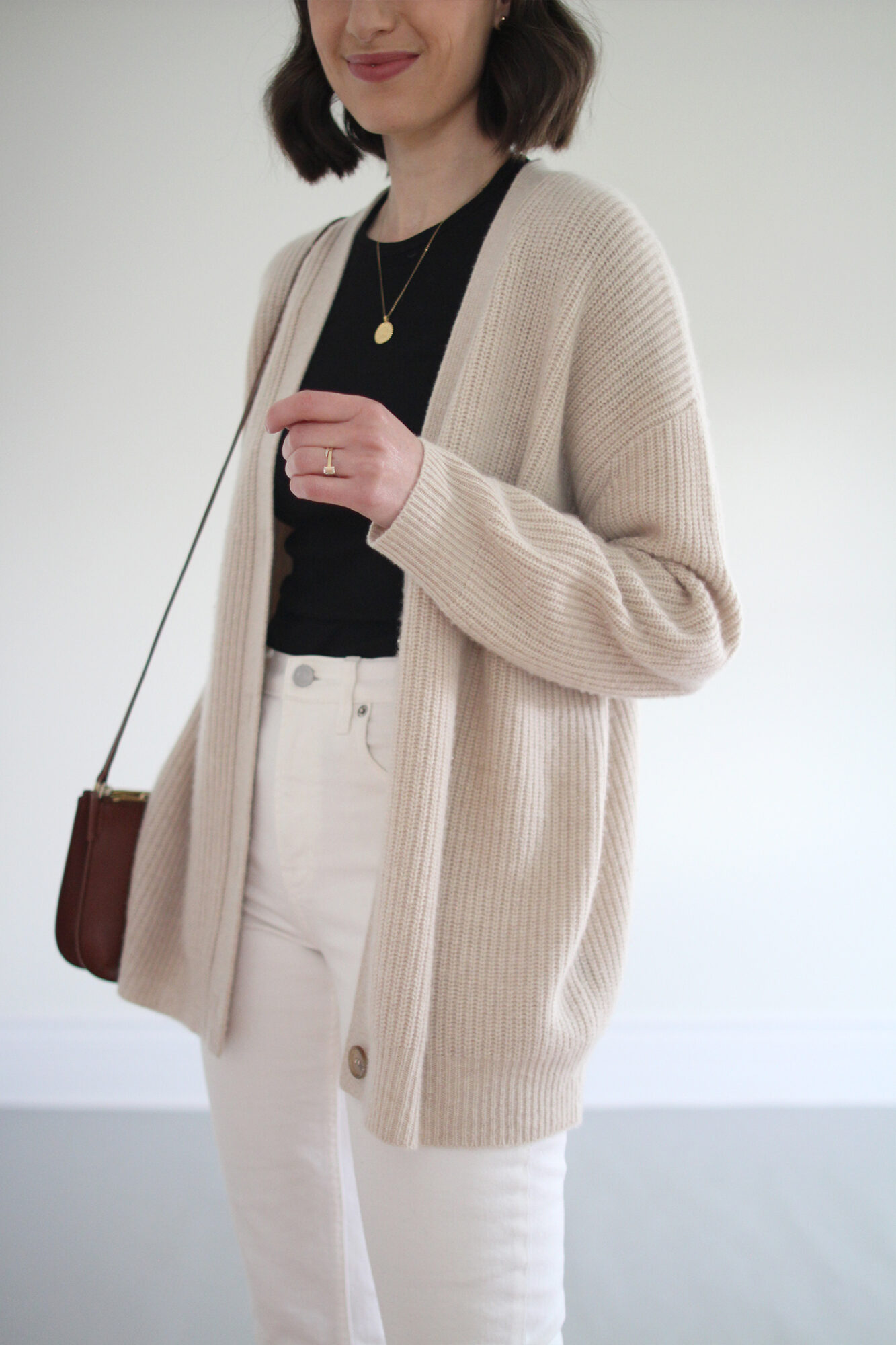 Style Bee - White Jeans and a Light Cardigan