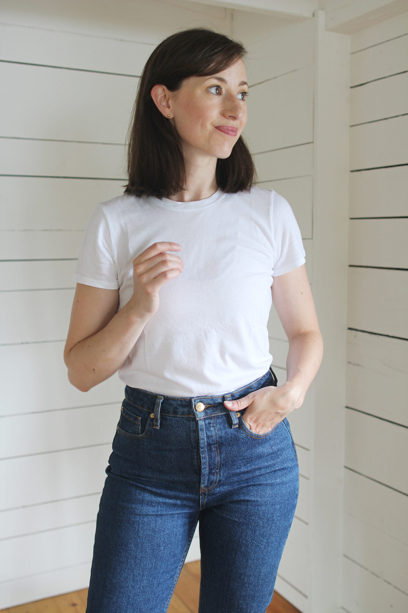 Style Bee - Spotlight on White T-Shirts