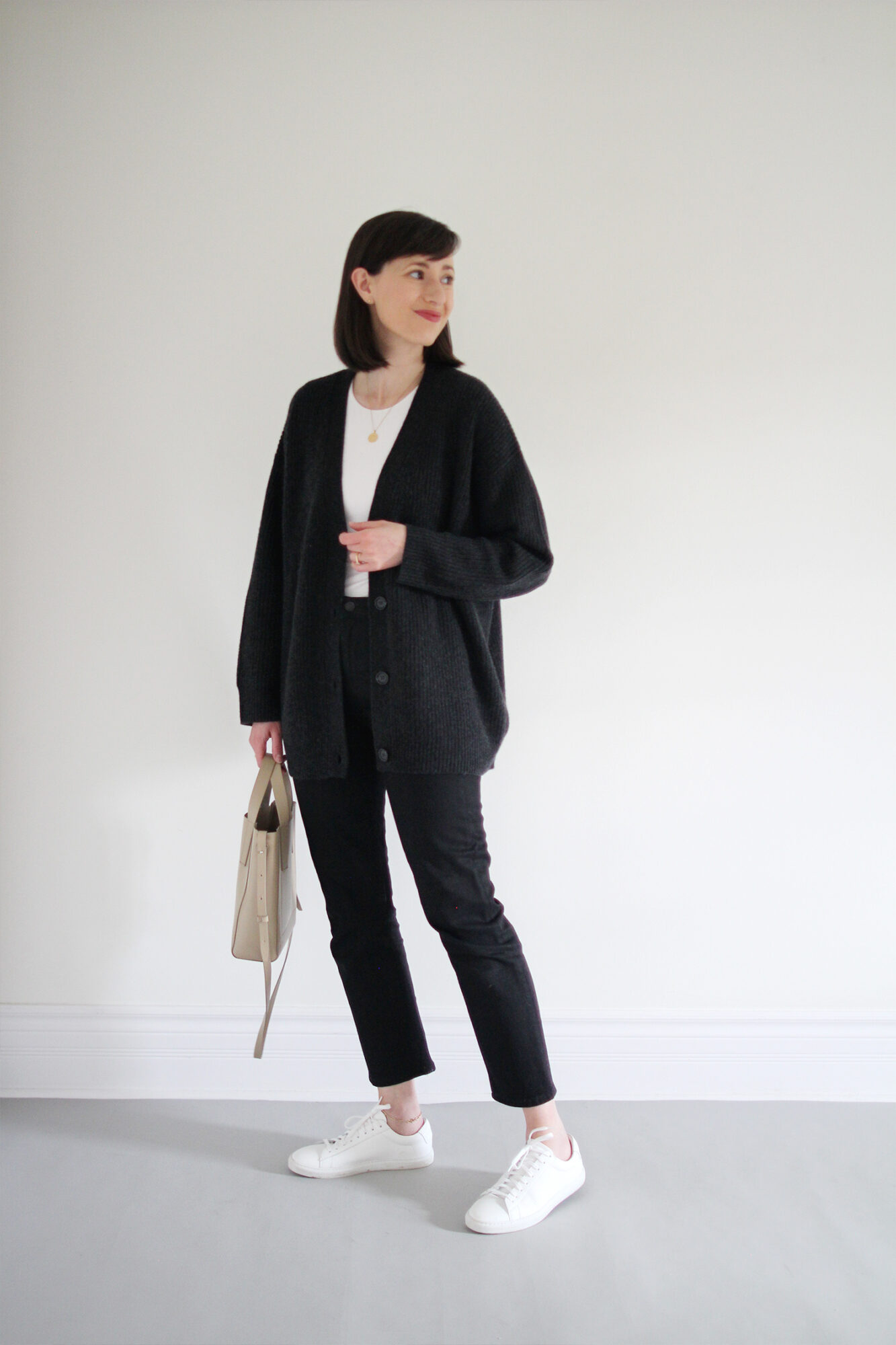 Style Bee - Early Fall Uniform