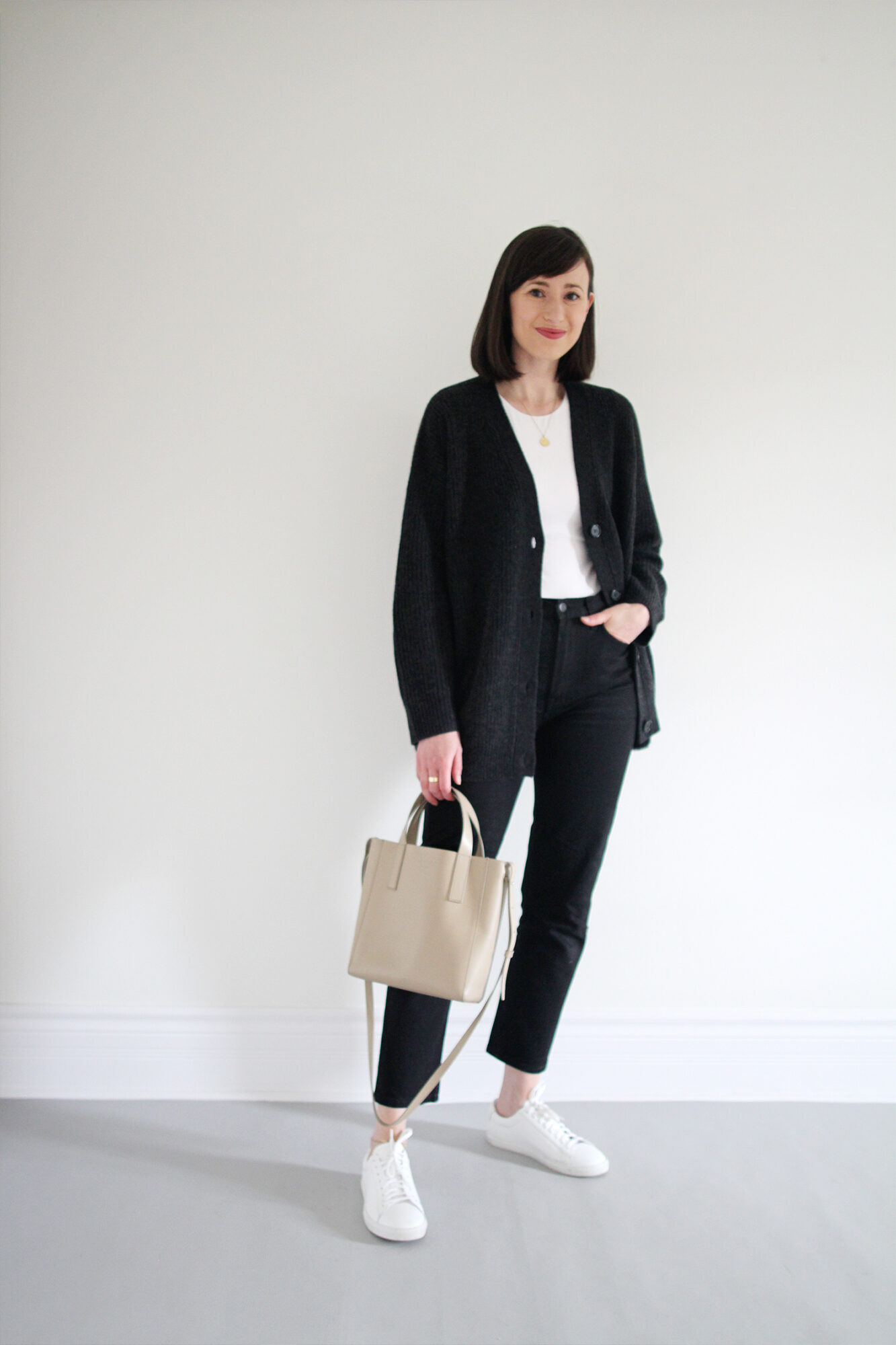 Style Bee - Early Fall Uniform