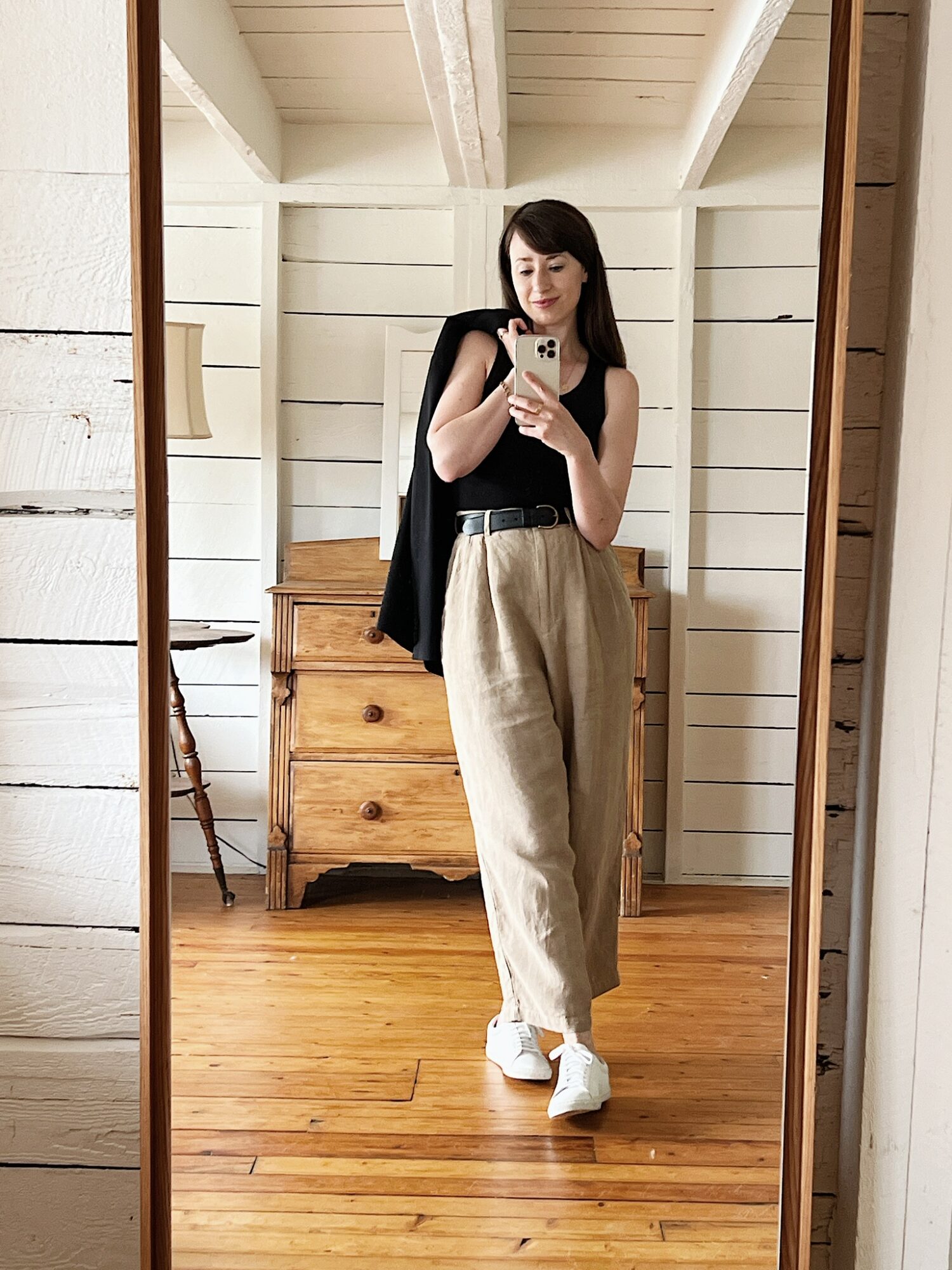 HOW I STYLE MY TROUSER + standing poses guide ! 🤩 | Gallery posted by  snshn.jes | Lemon8