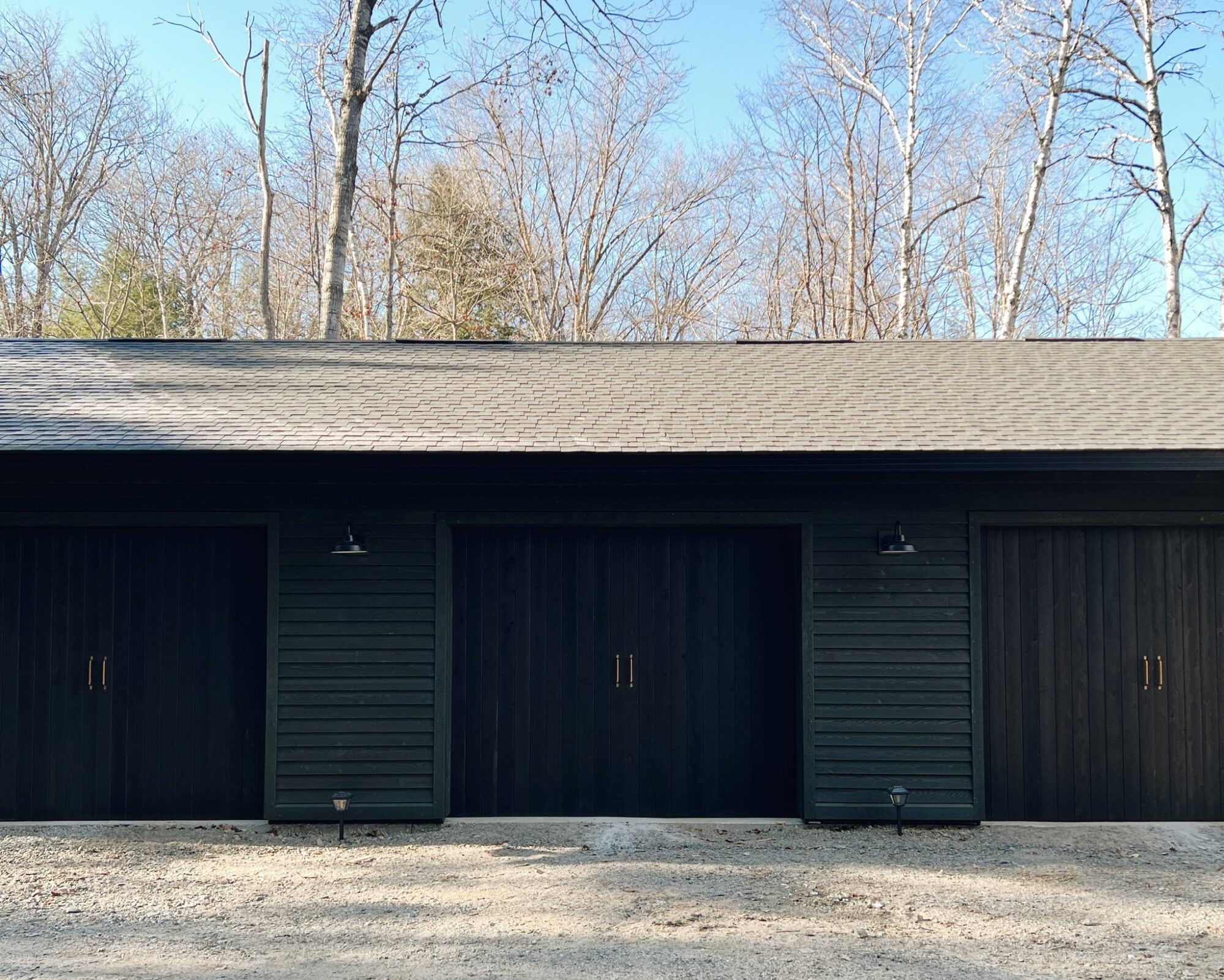 STYLE BEE - STEEP HILL COTTAGE GARAGE REVEAL