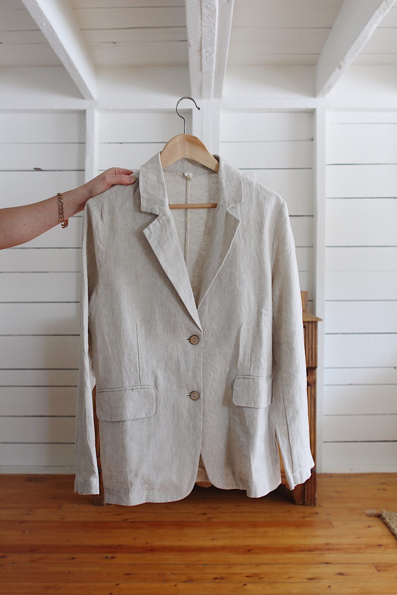 Style Bee - The Linen Blazer - A Spring Staple For Under $100
