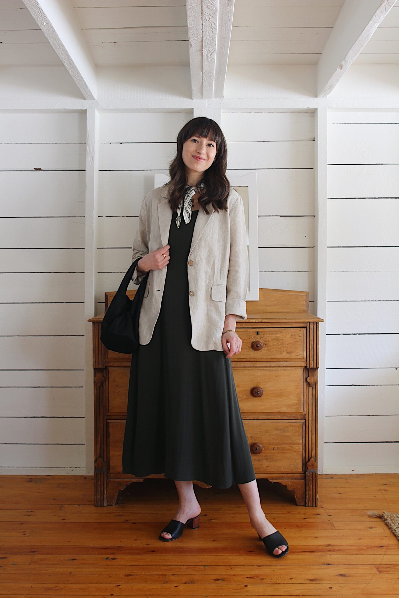 Style Bee - The Linen Blazer - A Spring Staple For Under $100